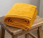 1 পিস  টাওয়াল  Yellow color